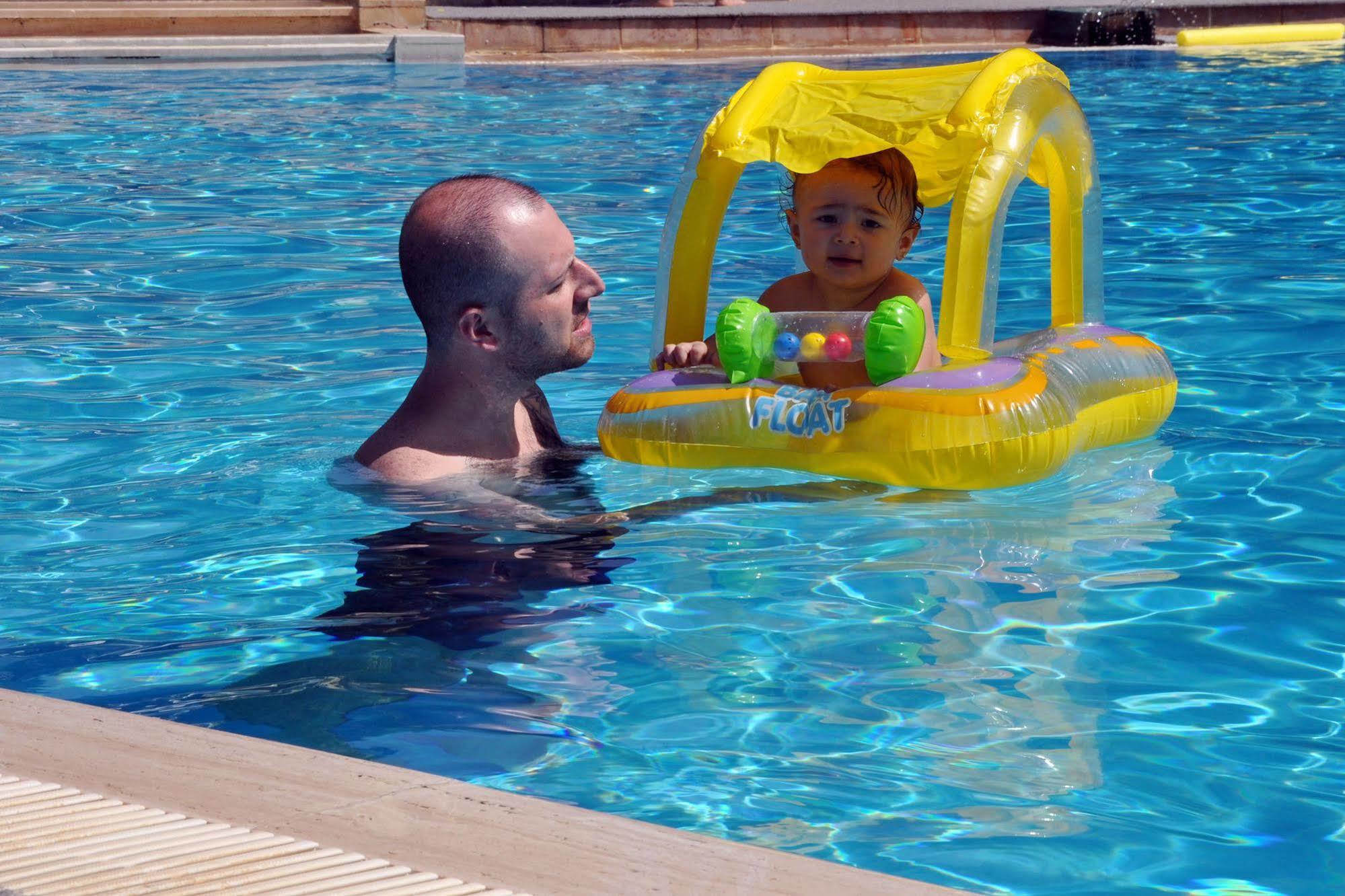 מהמוטלר Green Peace Hotel מראה חיצוני תמונה