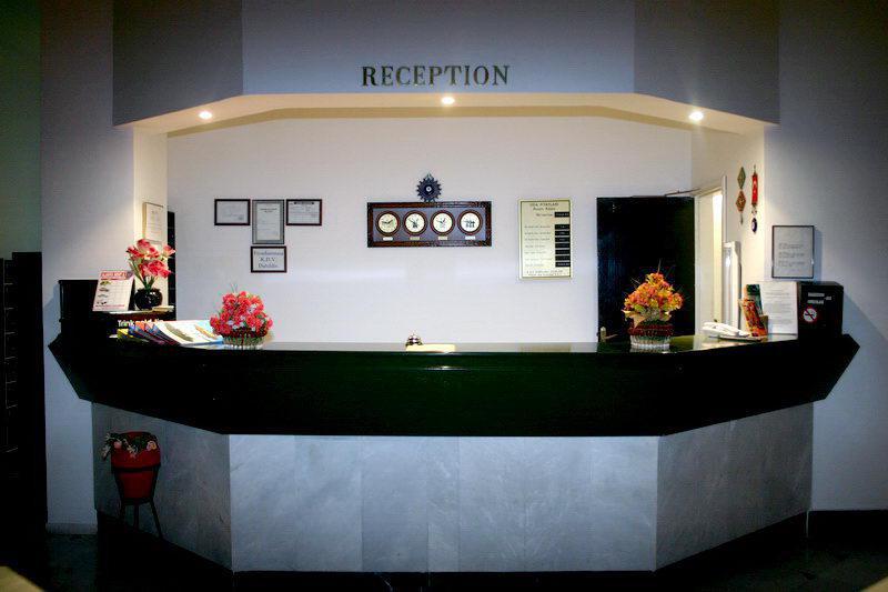 מהמוטלר Green Peace Hotel מראה חיצוני תמונה
